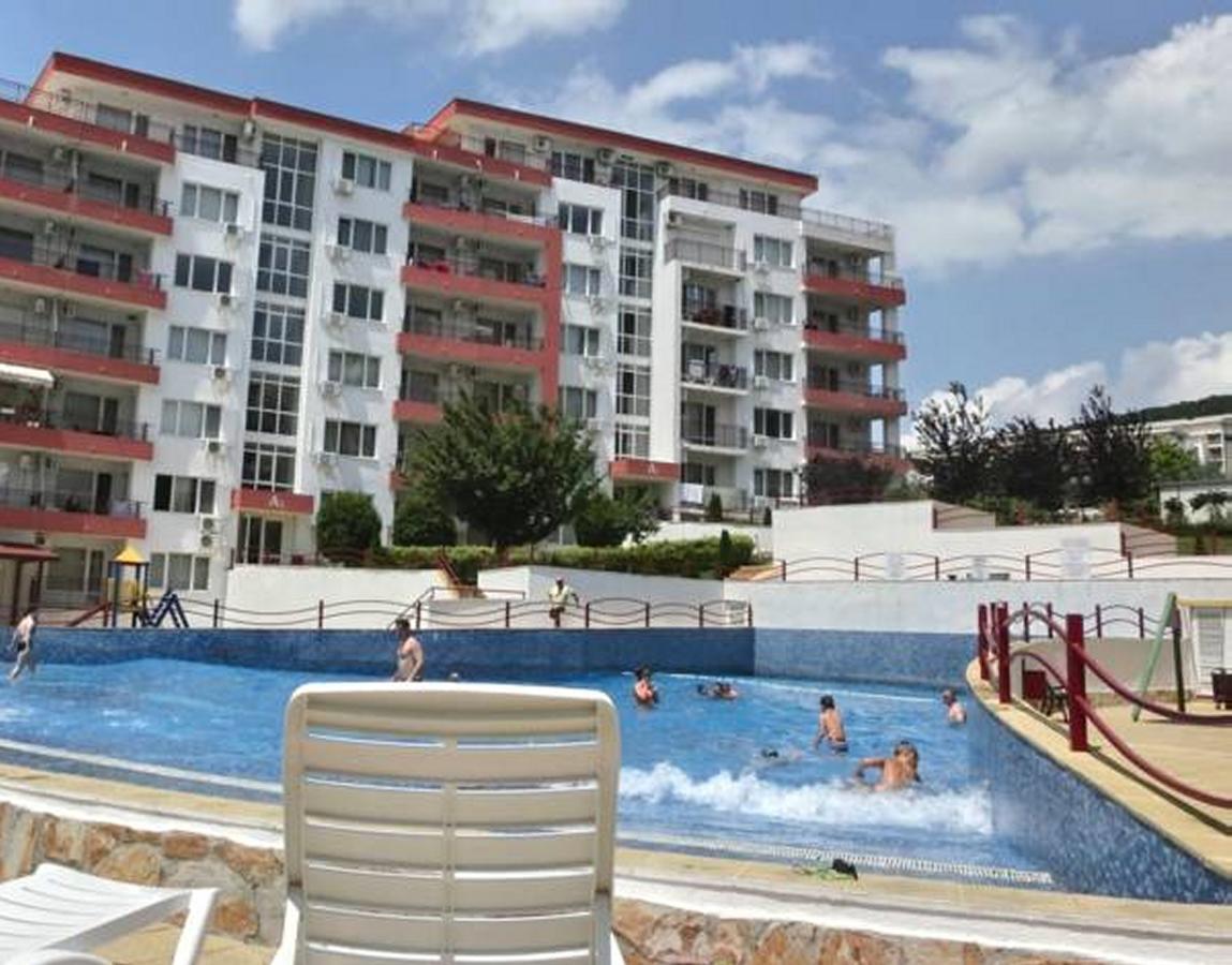 Sea View Apartment, Panorama, Pools And Beach, Sveti Vlas Exterior foto