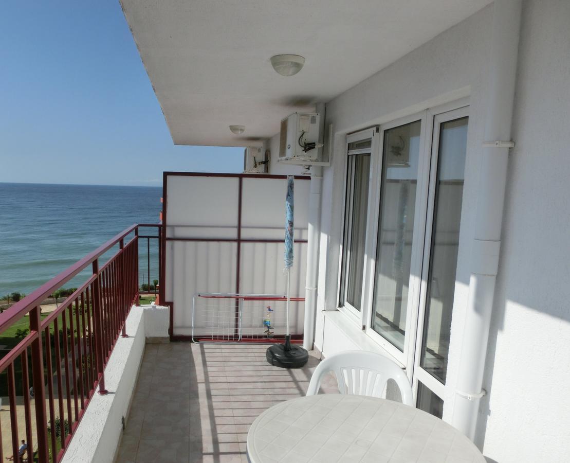 Sea View Apartment, Panorama, Pools And Beach, Sveti Vlas Exterior foto